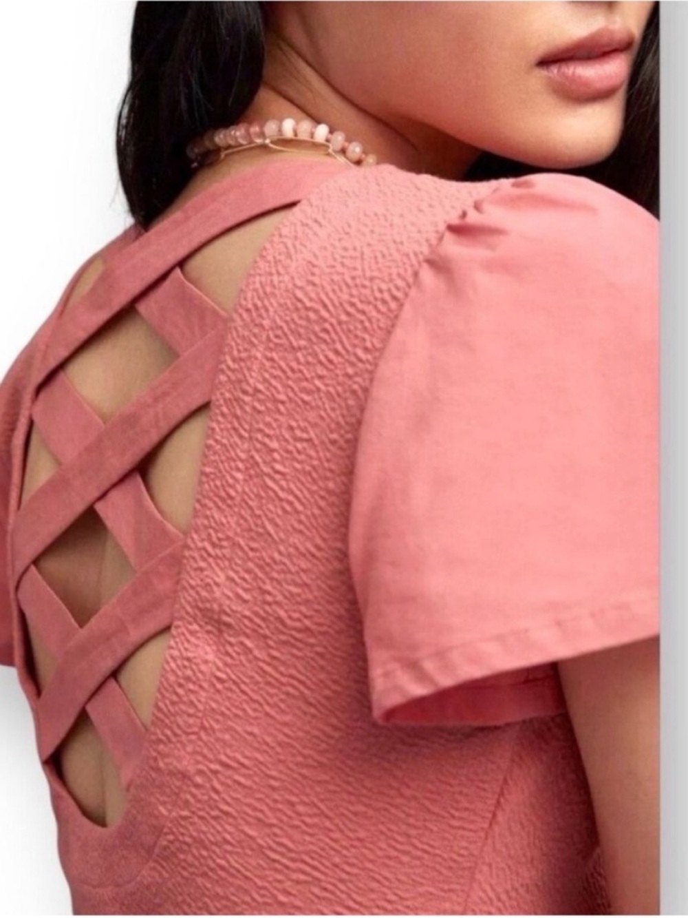Anthropologie 💮 open back cutest top